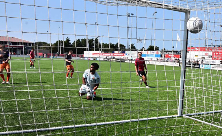 FC Rijnvogels gastheer van RBC