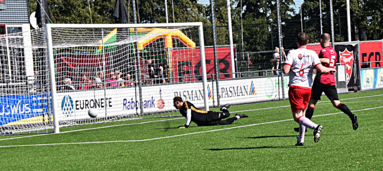 Tweede wint ‘rare’ wedstrijd