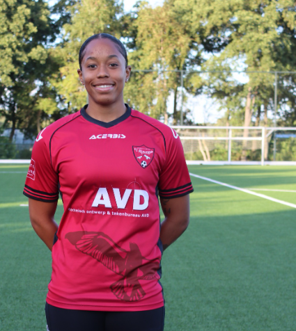 Reporter Ararosa Kwant heeft weer een Vr1 speelster weten te strikken.