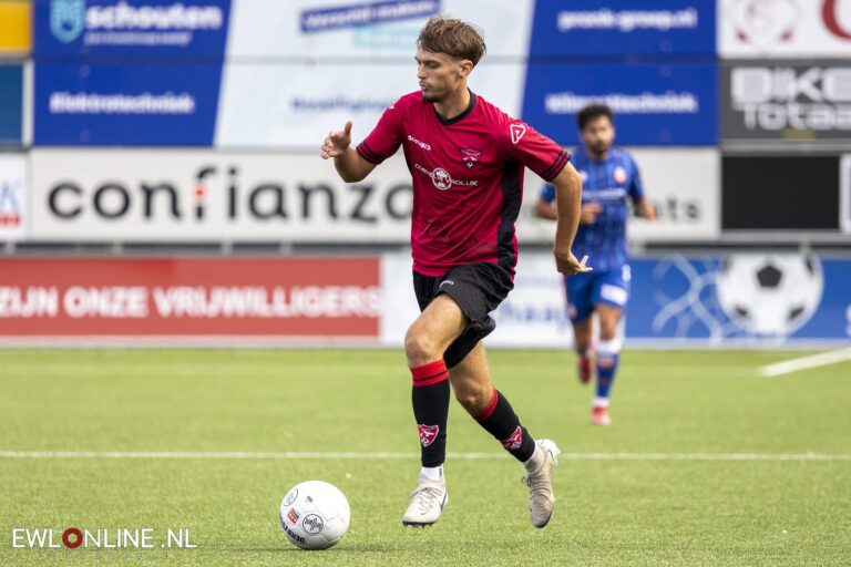 Selectienieuws | Twee spelers vertrekken per direct