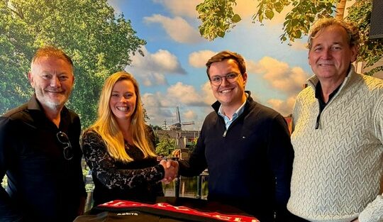 Nieuws | Nieuwe samenwerking met Central Sports Point als kledingleverancier