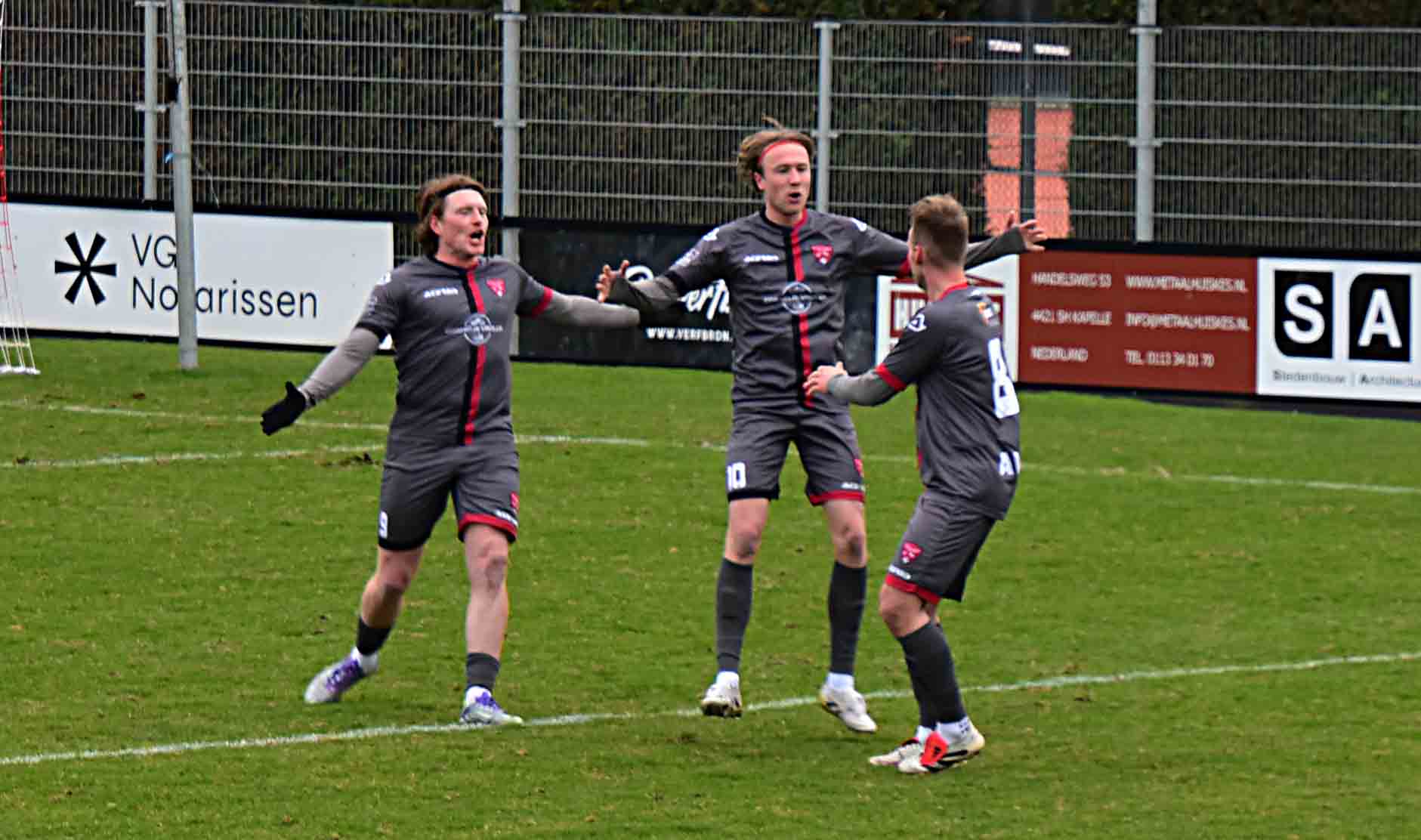 Sneeuw gooit roet in het eten