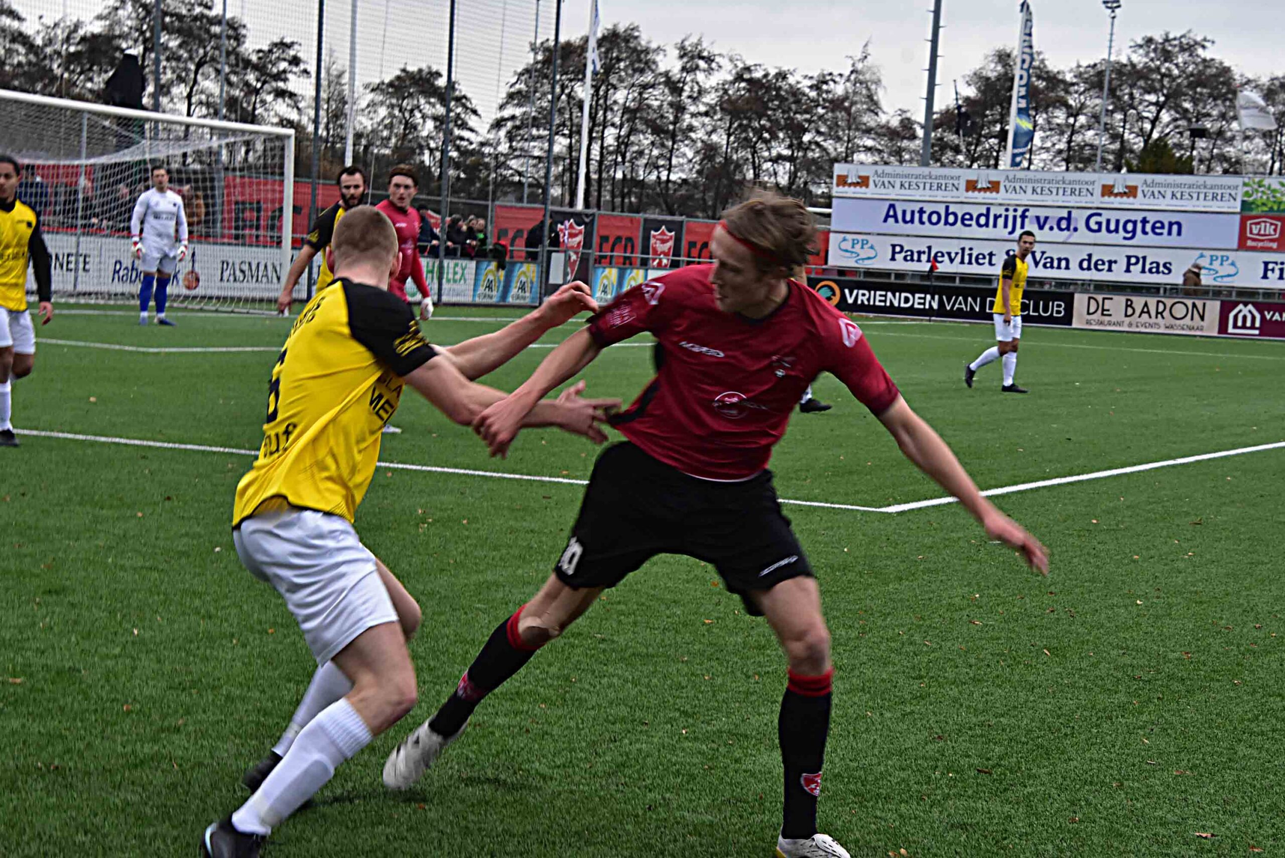 FC Rijnvogels op bezoek bij Zwaluwen