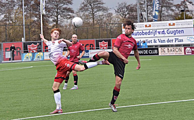 FC Rijnvogels op bezoek bij concurrent