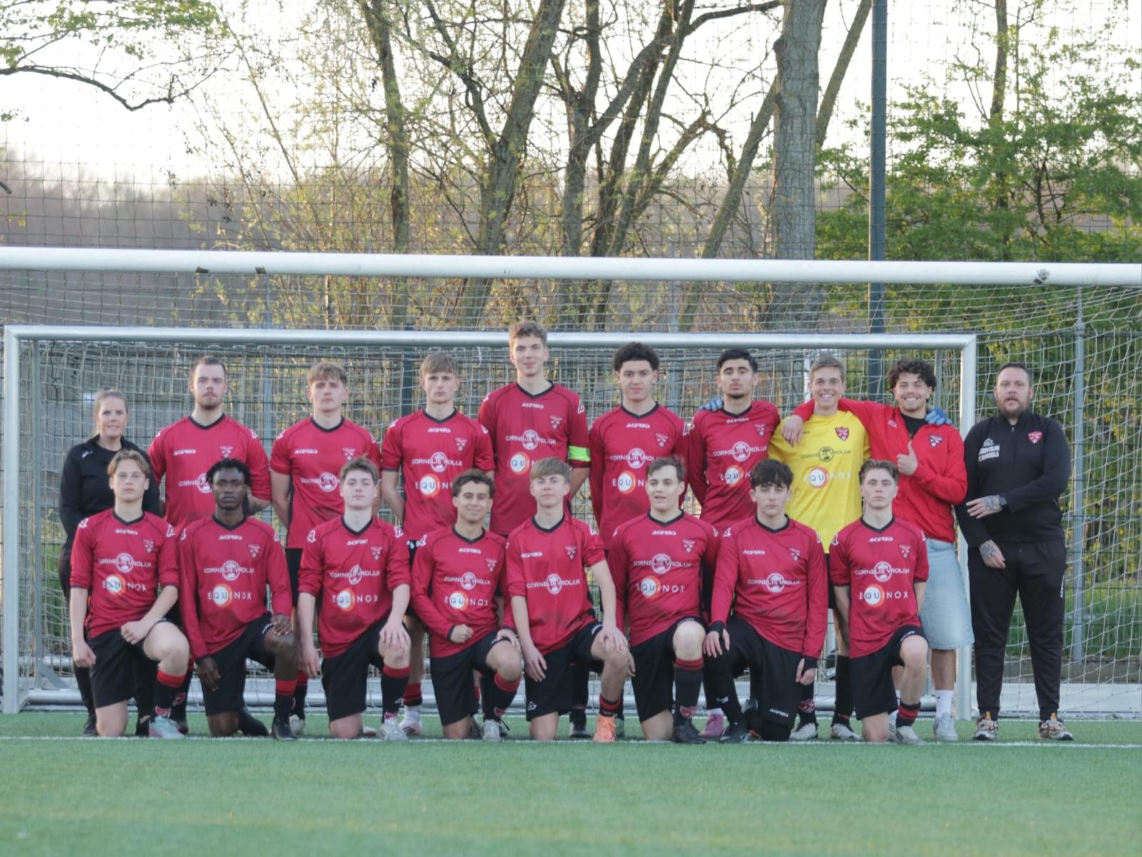 JO17-1 speelt halve finale beker!