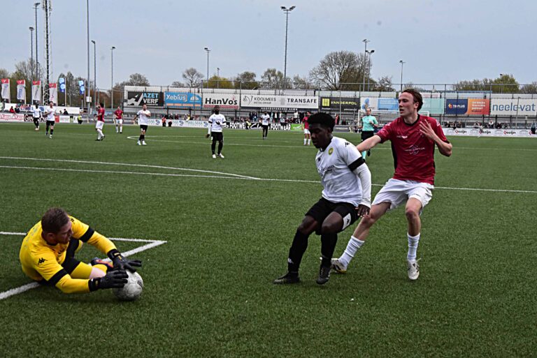 Weer duur puntverlies voor FCR