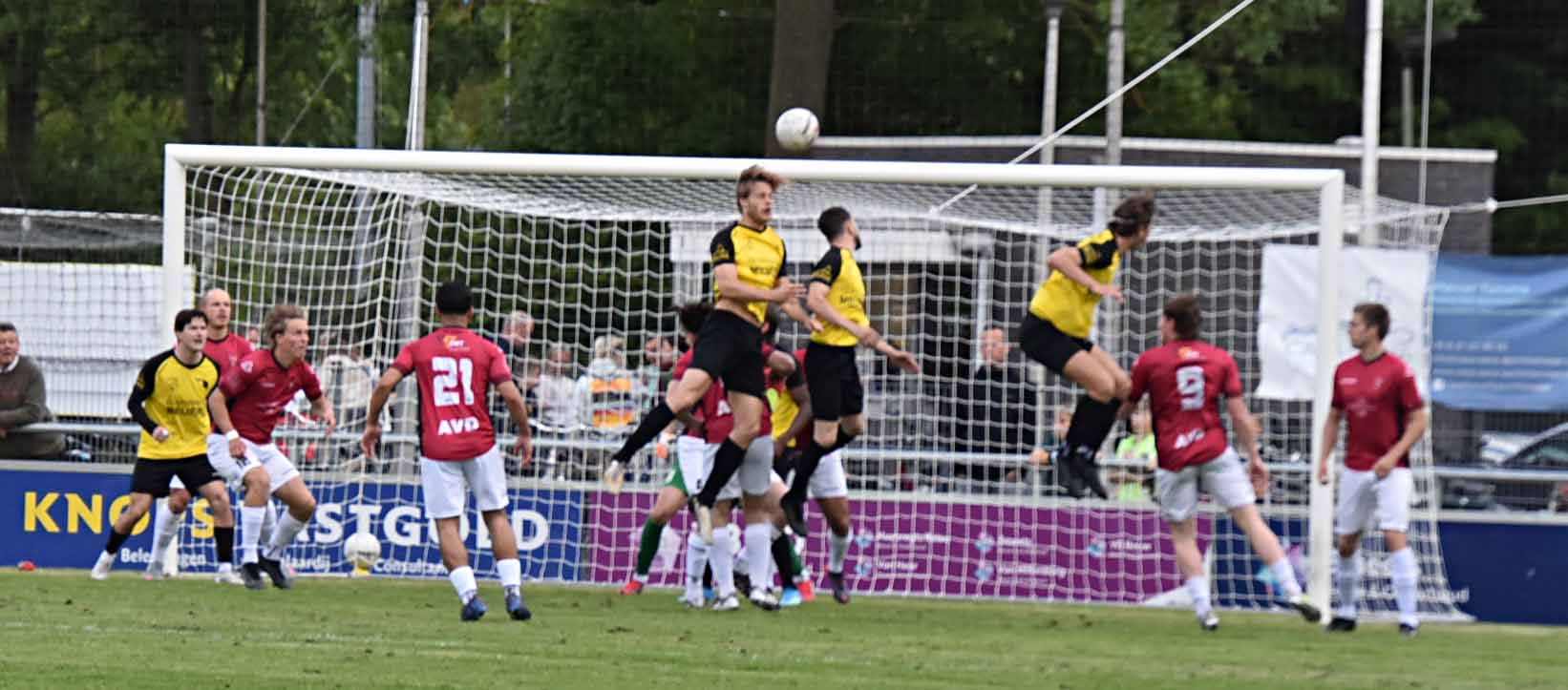 FC Rijnvogels maakt misstap bij degradant