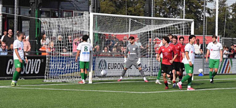 FC Rijnvogels handhaaft koppositie tegen Groene Ster