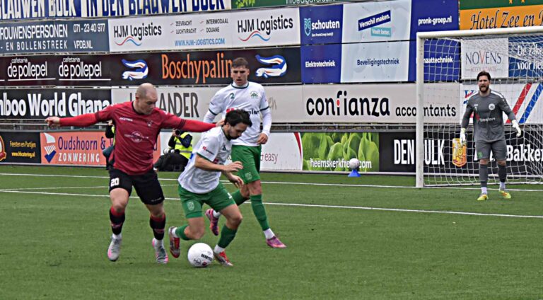 FC Rijnvogels op bezoek bij FC Lisse
